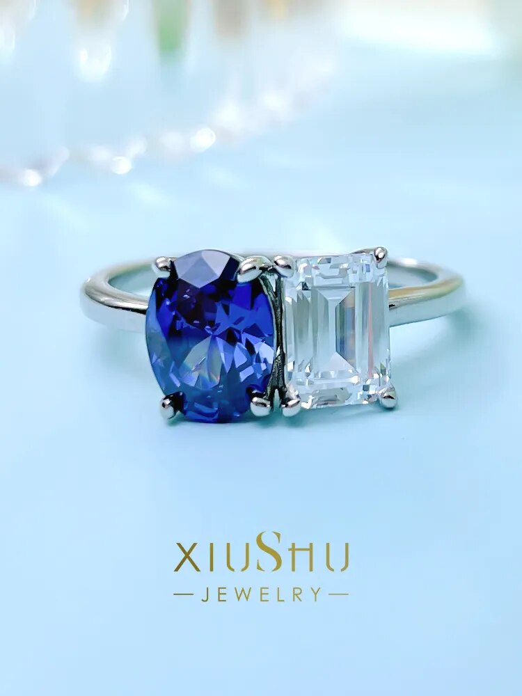 Bague en saphir pour femmes à contraste de couleur de pierre.