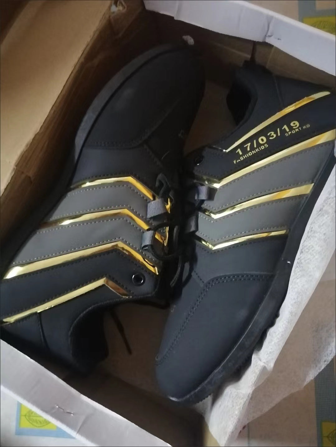 Chaussures de course décontractées en cuir à lacets pour hommes, baskets à l'offre.