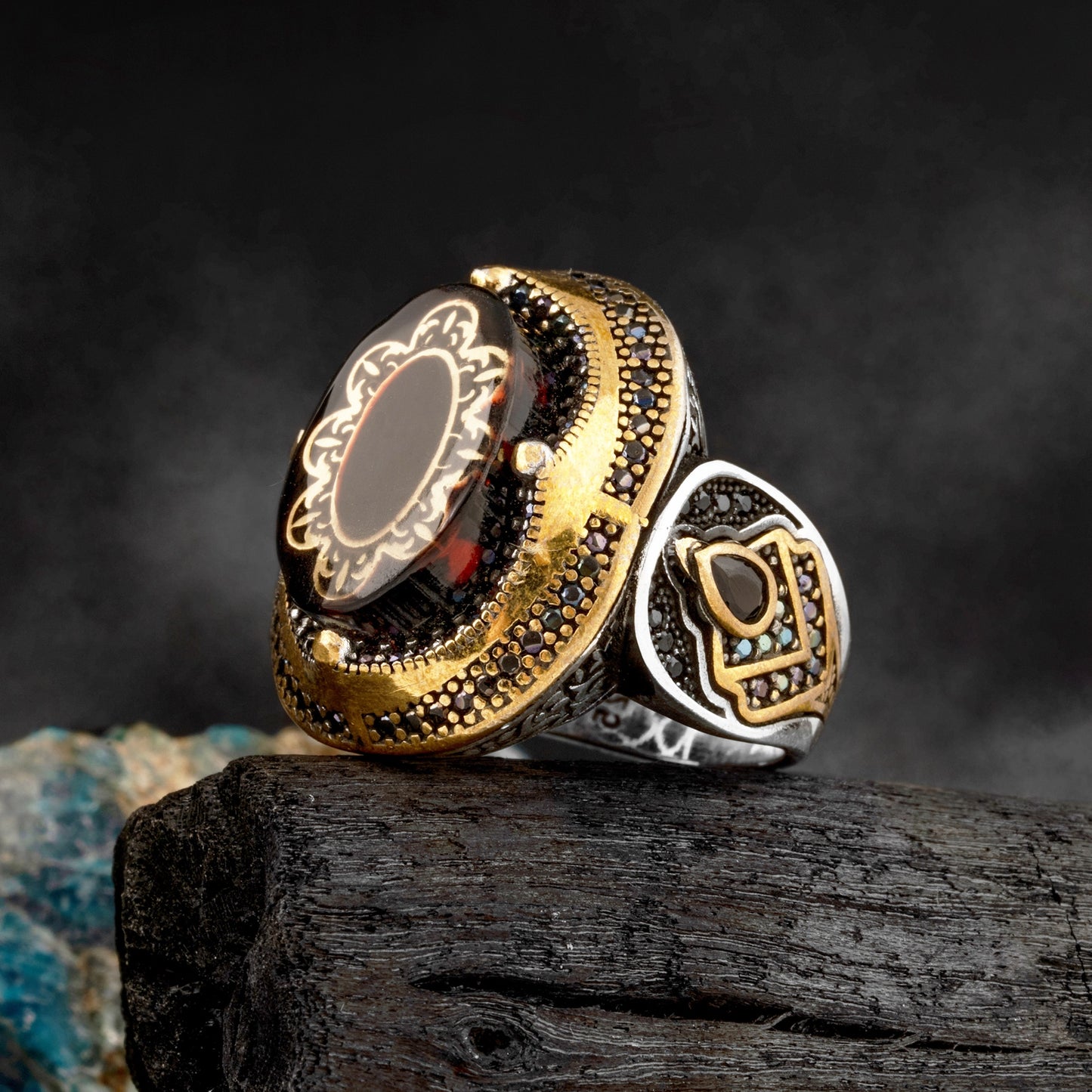 Bague hommes en argent 925 original avec la pierre onyx aqeq.