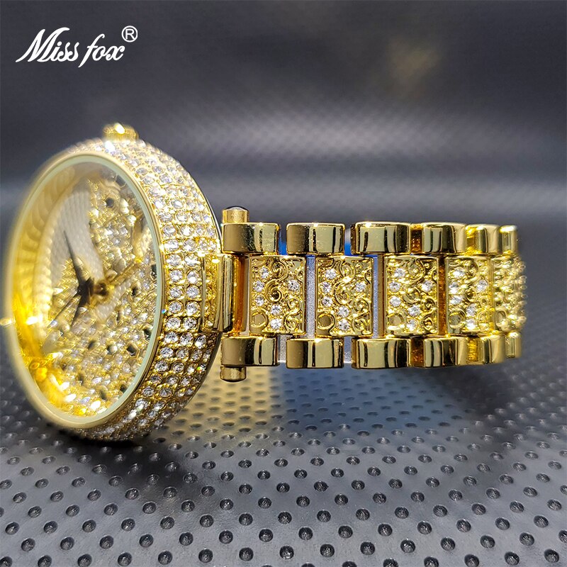 Montre de luxe en or pour femmes brillante avec diamant étanche robe léopard.