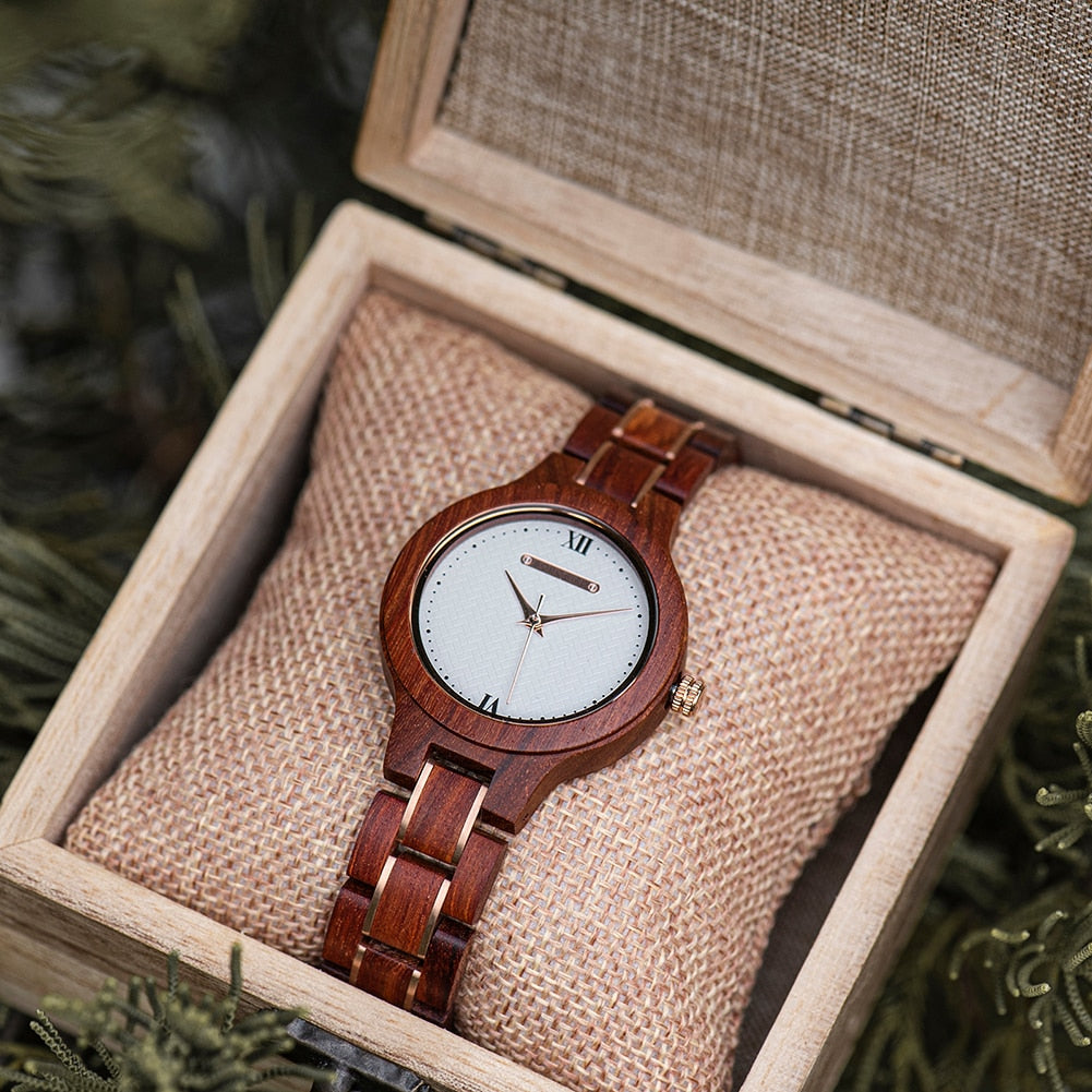 Montre en bois pour hommes et femmes luxe haut qualité.