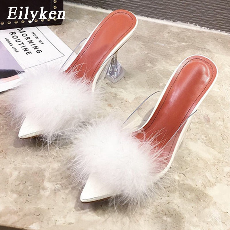 Escarpins d'été en PVC pour femmes.