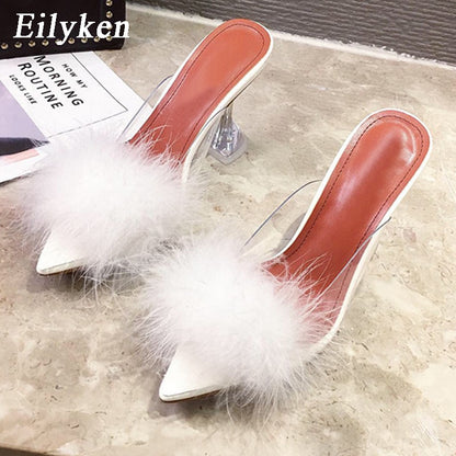 Escarpins d'été en PVC pour femmes.