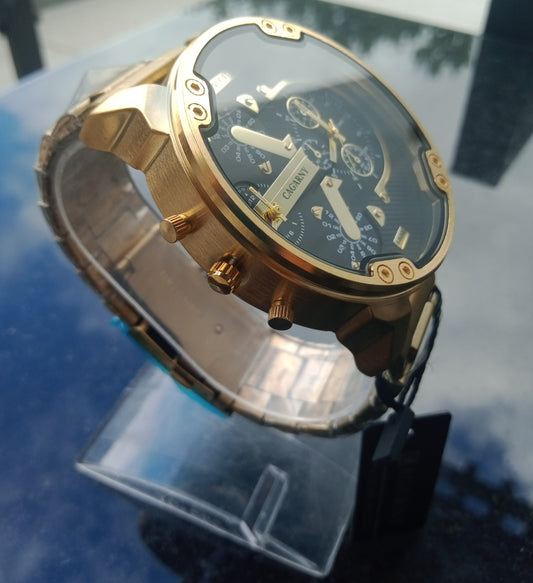Montre classique à grand cadran pour hommes doubles horloges.