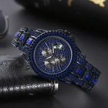 Montre de luxe en diamant vert pour hommes luxe unique.