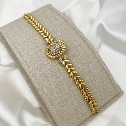 Ensemble de bijoux tendances plaqué or 22 carats.