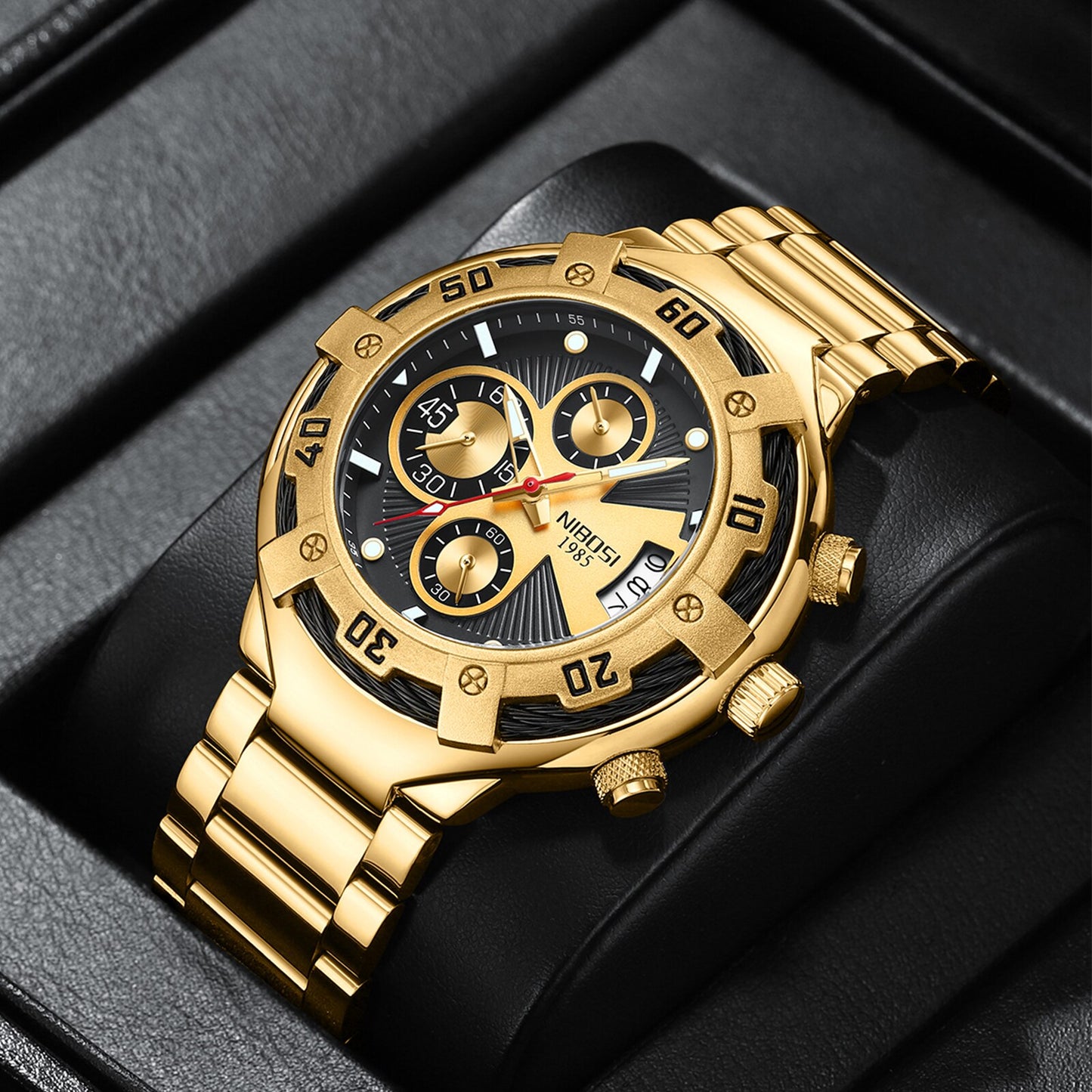 Montre de sport pour hommes étanche chronographe en acier inoxydable.