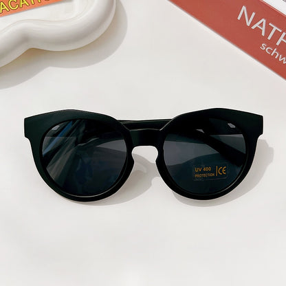 Lunettes de soleil classiques pour enfants protection solaire.