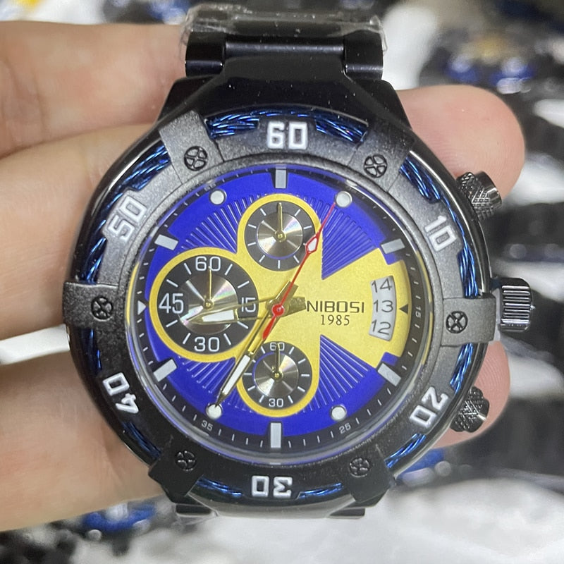 Montre de sport pour hommes étanche chronographe en acier inoxydable.