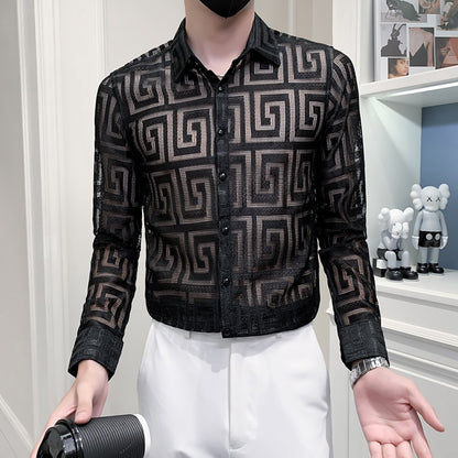 Chemise en dentelle transparente sexy pour hommes.