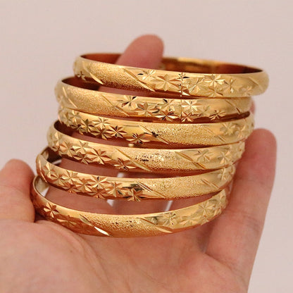Bracelets en or de luxe pour femmes  de couleur 24k 6pcs.