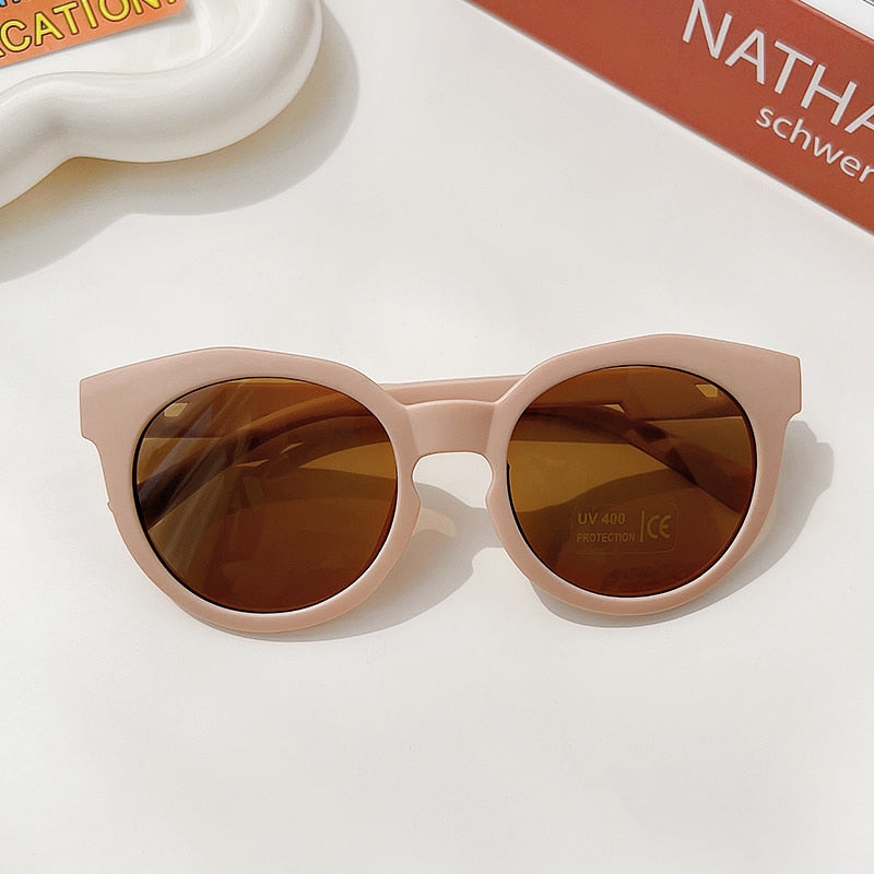 Lunettes de soleil classiques pour enfants protection solaire.