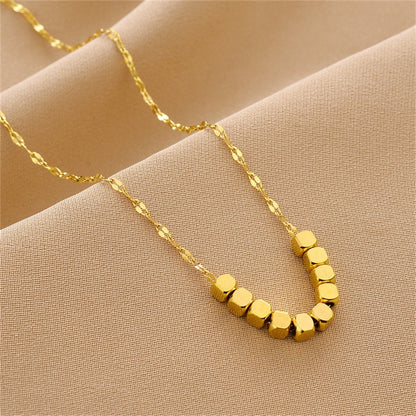 Collier luxe pendentif pour femmes bijoux haut de gamme.