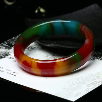 Bracelet luxure en jade multicolore pour femmes.