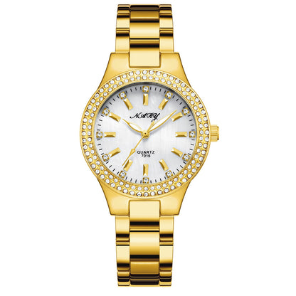 Montre élégante étanche pour femmes dorée décontractée.
