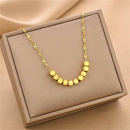 Collier luxe pendentif pour femmes bijoux haut de gamme.