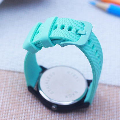 Montre enfants à quartz, bracelet en silicone.