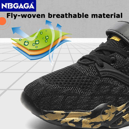 Chaussures de course légères pour enfants.