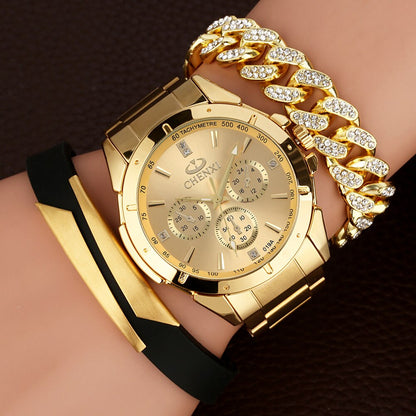 Ensemble de montres de luxe pour hommes.