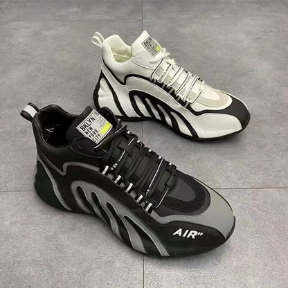 Chaussures de course plates et décontractées pour hommes.