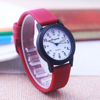 Montre enfants à quartz, bracelet en silicone.