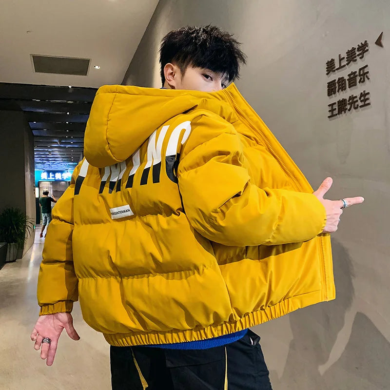 Veste homme rembourrée chaude à capuche épais.