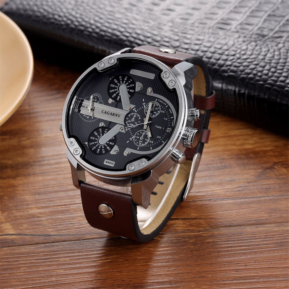 Montre classique à grand cadran pour hommes doubles horloges.