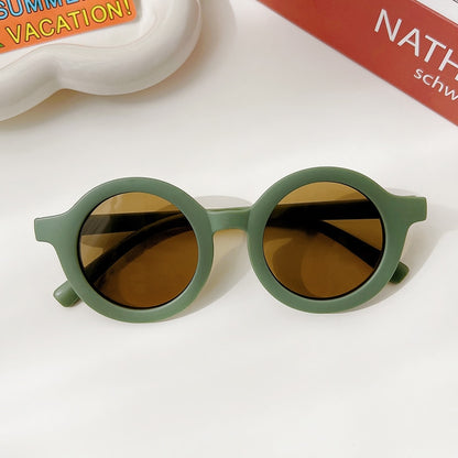 Lunettes de soleil classiques pour enfants protection solaire.