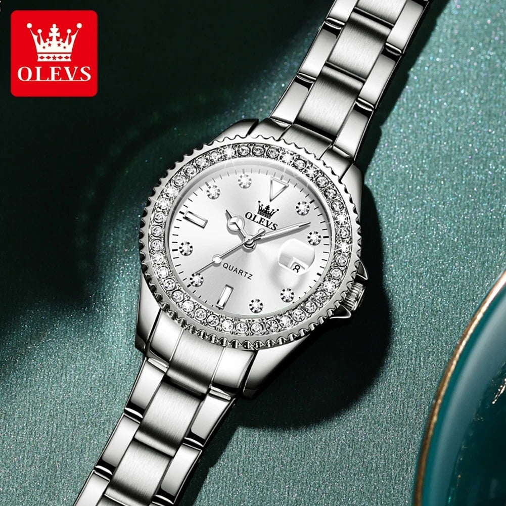Montre élégante étanche avec cadran diamant pour femmes.