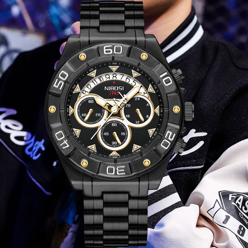 Montre à quartz en acier inoxydable pour hommes mode luxe.