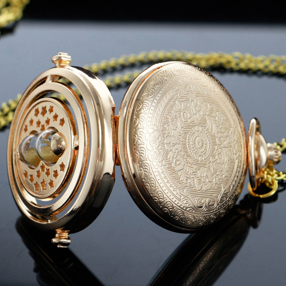 Montre de poche design sablier creux collier élégant.