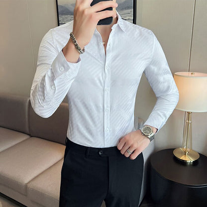 Chemise élégante luxe pour hommes.