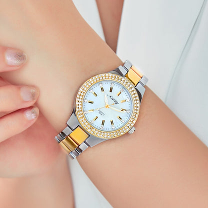 Montre élégante étanche pour femmes dorée décontractée.