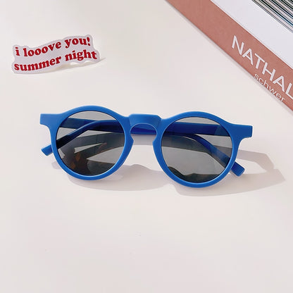 Lunettes de soleil classiques pour enfants protection solaire.