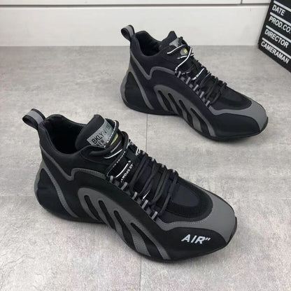 Chaussures de course plates et décontractées pour hommes.
