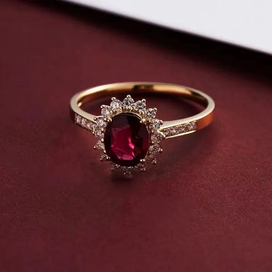 Bague en argent 925 plaqué en 18 carats pierre zircon rouge.