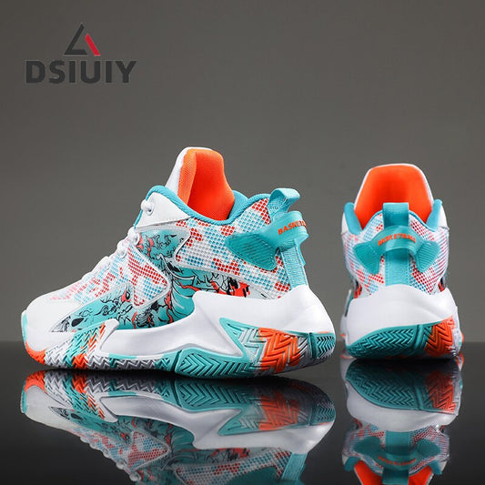 Chaussures de basket-ball coordonnantes pour hommes et femmes.