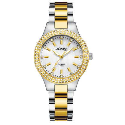 Montre élégante étanche pour femmes dorée décontractée.