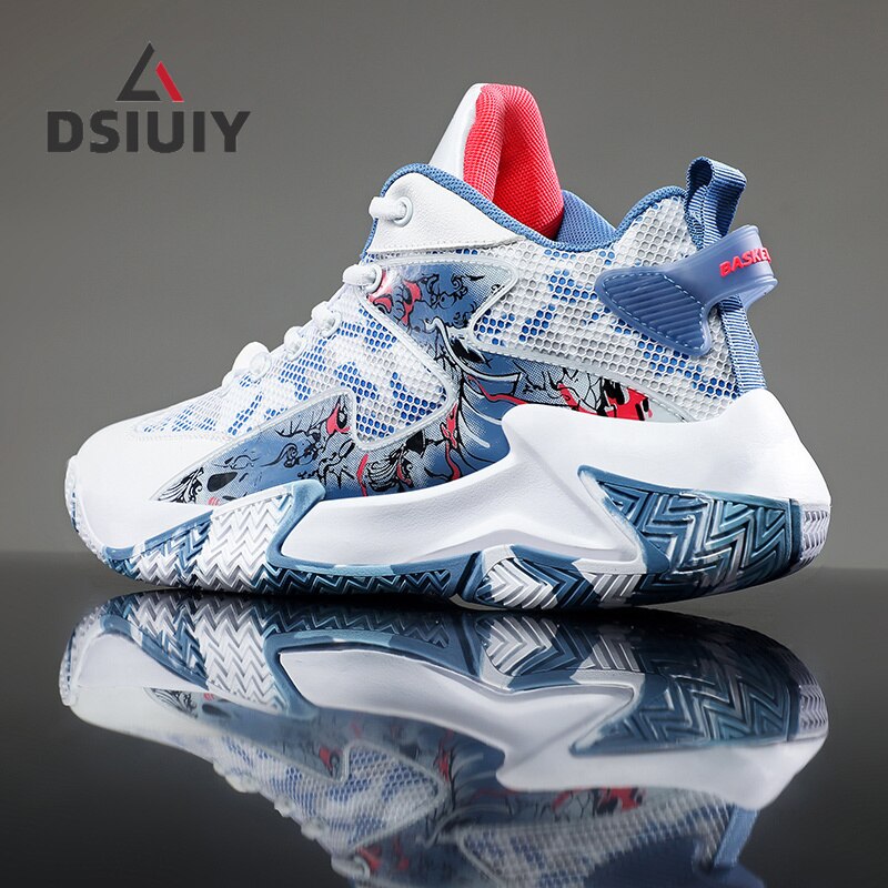 Chaussures de basket-ball coordonnantes pour hommes et femmes.