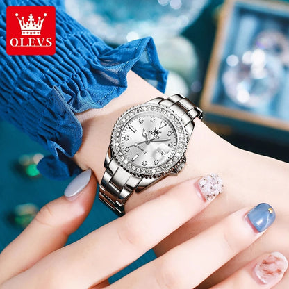 Montre élégante étanche avec cadran diamant pour femmes.