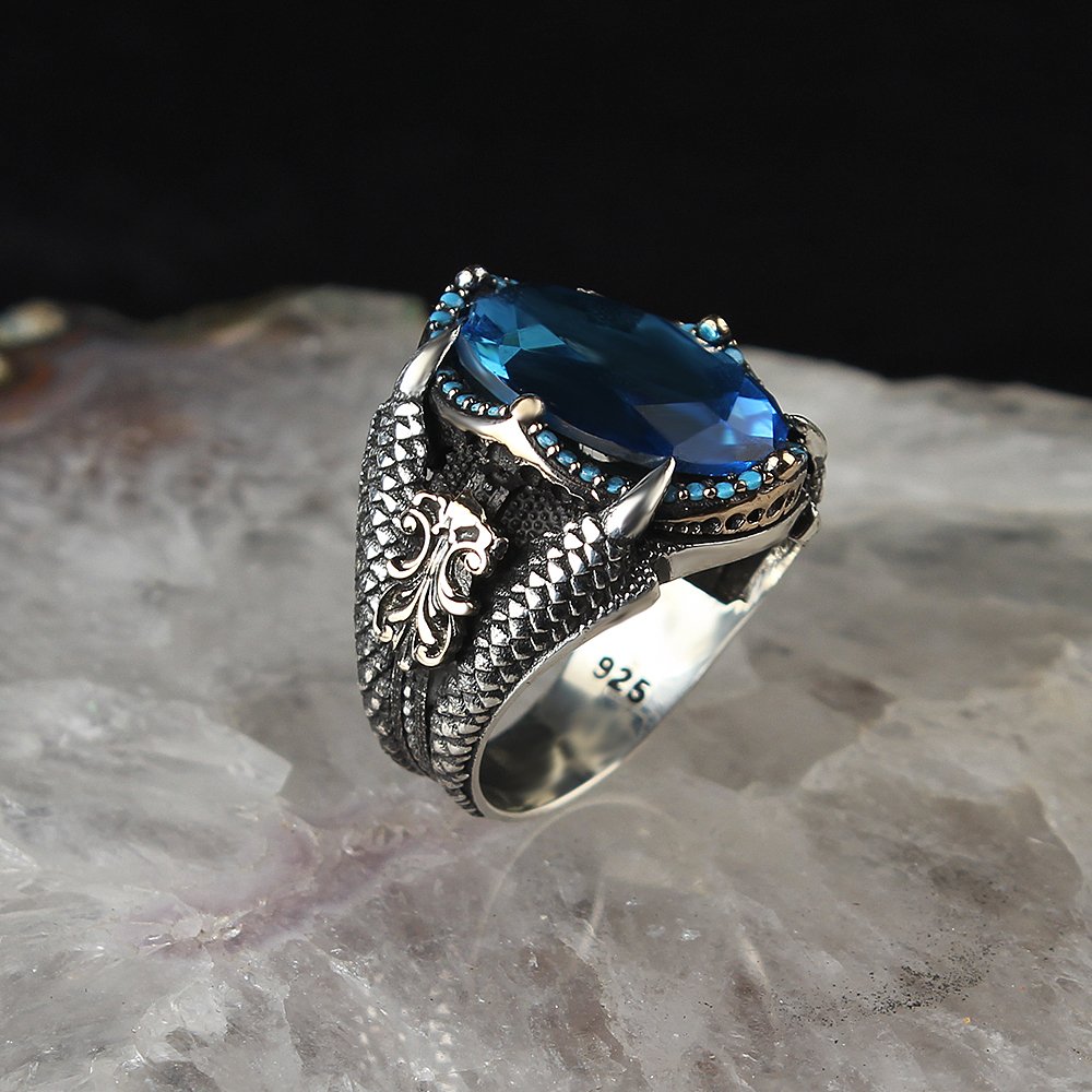 Bague hommes griffes d'aigle en argent 925 original avec la pierre d'onyx aqeq bleu.
