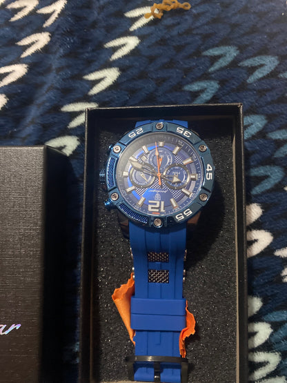Montre à quartz militaire étanche pour hommes chronographe.