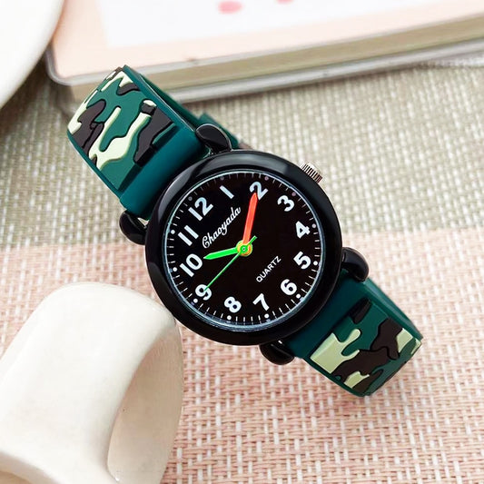 Montre à quartz avec bracelet en silicone pour enfants.