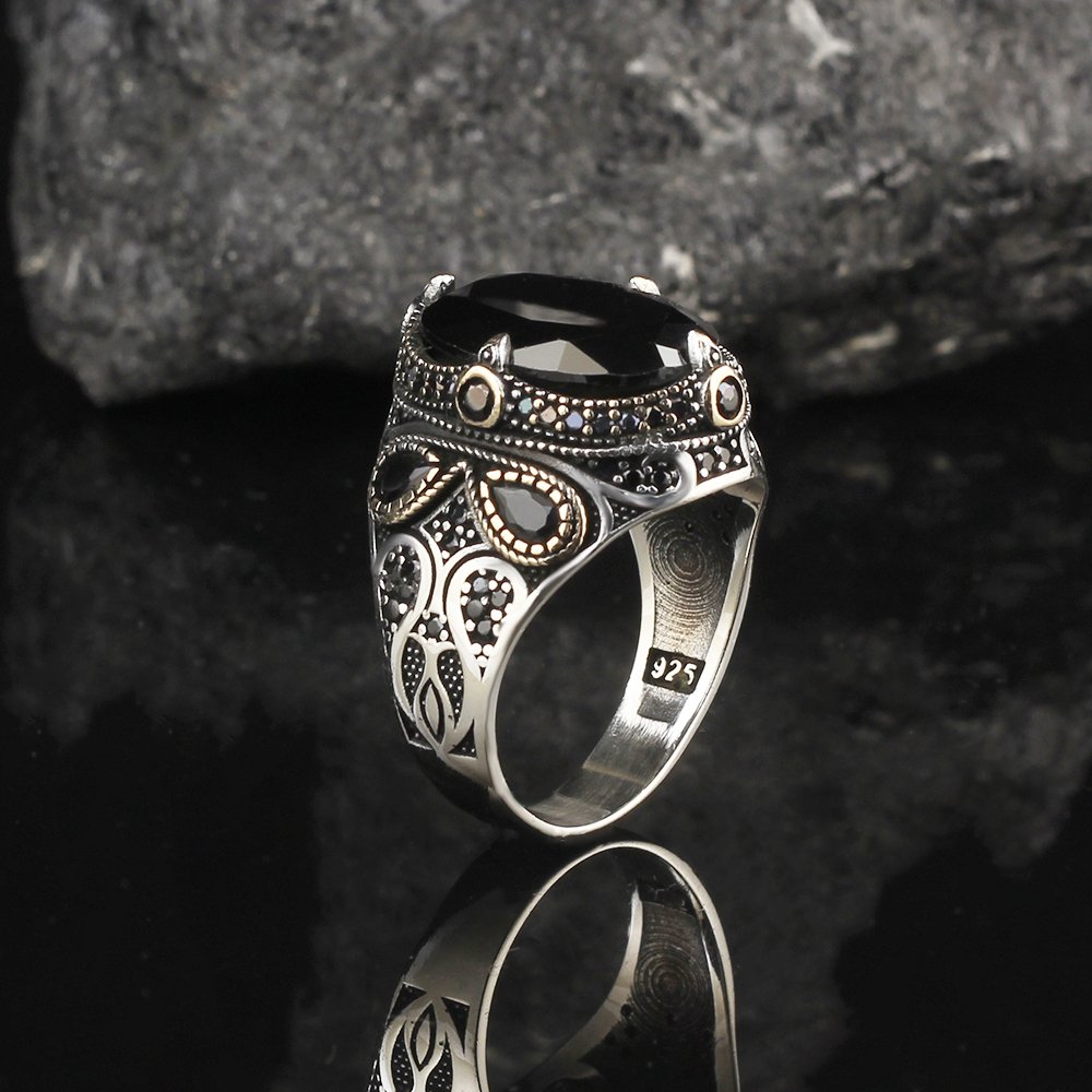 Bague hommes en argent 925 original avec la pierre onyx aqeq.
